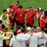 L'équipe de Suisse réunie avant les prolongations face à l'Angleterre